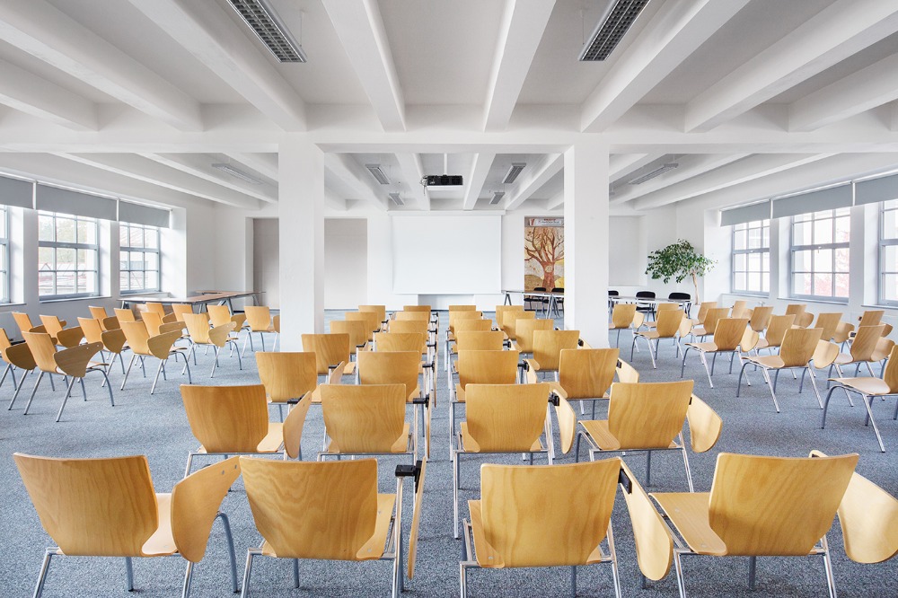 KONFERENČNÍ SÁLY